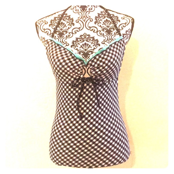 Hula Honey Sexy Swimsuit top! Size Medium🖤 - Picture 1 of 7